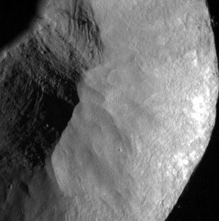 Illustration for article titled Detailed Photos Of Mercury's Tortured Surface As MESSENGER Winds Down
